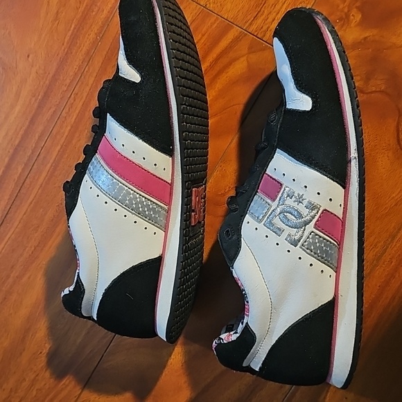 DC Women's Vintage Vibrant Pink Skate Sneakers Sz 8.5 - Picture 12 of 14